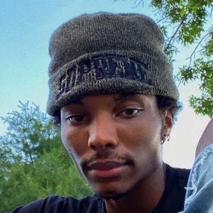 Meet your Posher, Evan